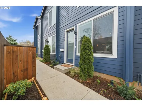6224 NE 11th Avenue Portland OR 97211