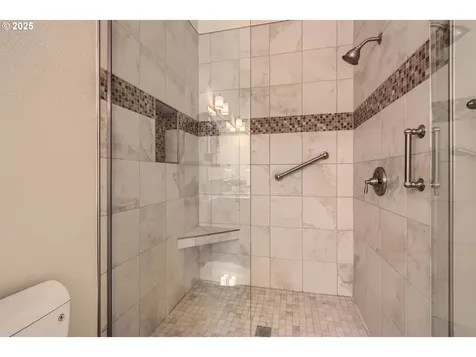 17931 SE 41st Loop Vancouver WA 98683