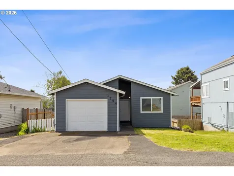 1754 NE 13th Street Lincoln City OR 97367