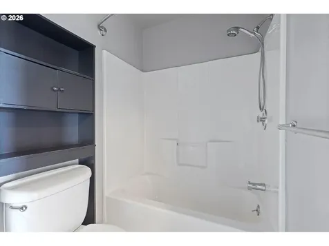 1754 NE 13th Street Lincoln City OR 97367