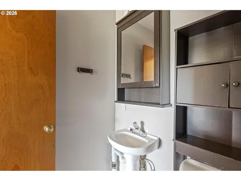 1754 NE 13th Street Lincoln City OR 97367