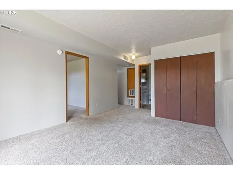 1754 NE 13th Street Lincoln City OR 97367