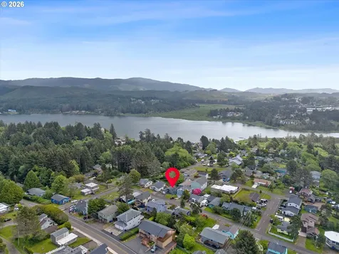 1754 NE 13th Street Lincoln City OR 97367