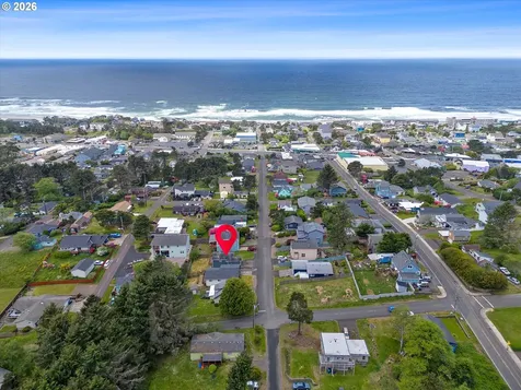 1754 NE 13th Street Lincoln City OR 97367