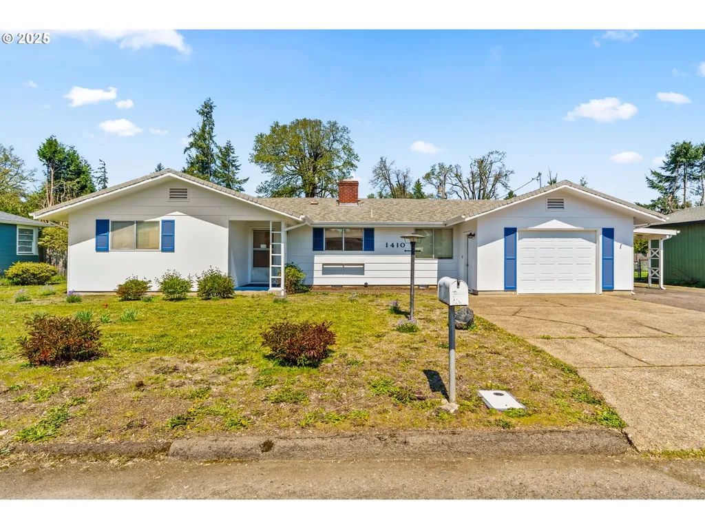 1410 Bryant Avenue Cottage Grove OR 97424
