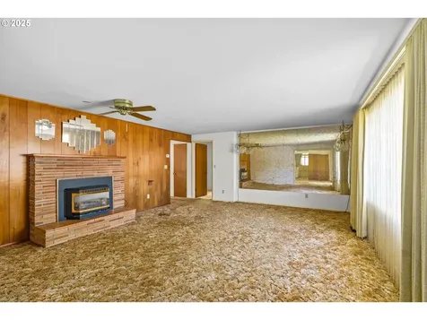 1410 Bryant Avenue Cottage Grove OR 97424