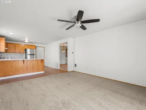 16815 NE 20th Street Vancouver WA 98684