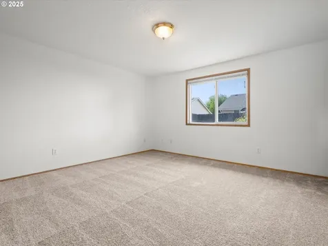 16815 NE 20th Street Vancouver WA 98684