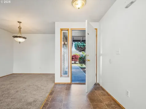 16815 NE 20th Street Vancouver WA 98684