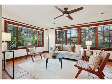 3510 NE Knott Street Portland OR 97212