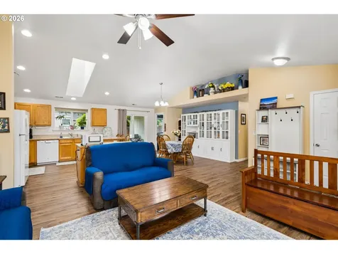 25234 Tyro Avenue Veneta OR 97487