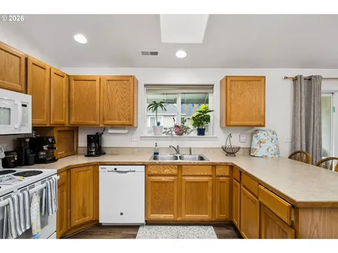 25234 Tyro Avenue Veneta OR 97487