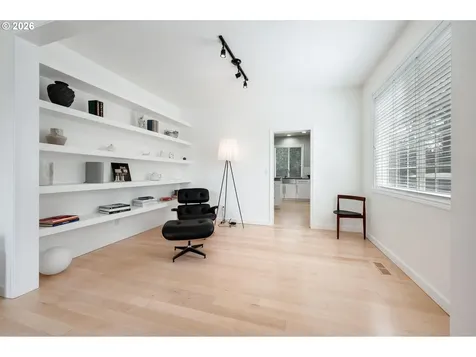 1714 NW Caitlin Terrace Portland OR 97229
