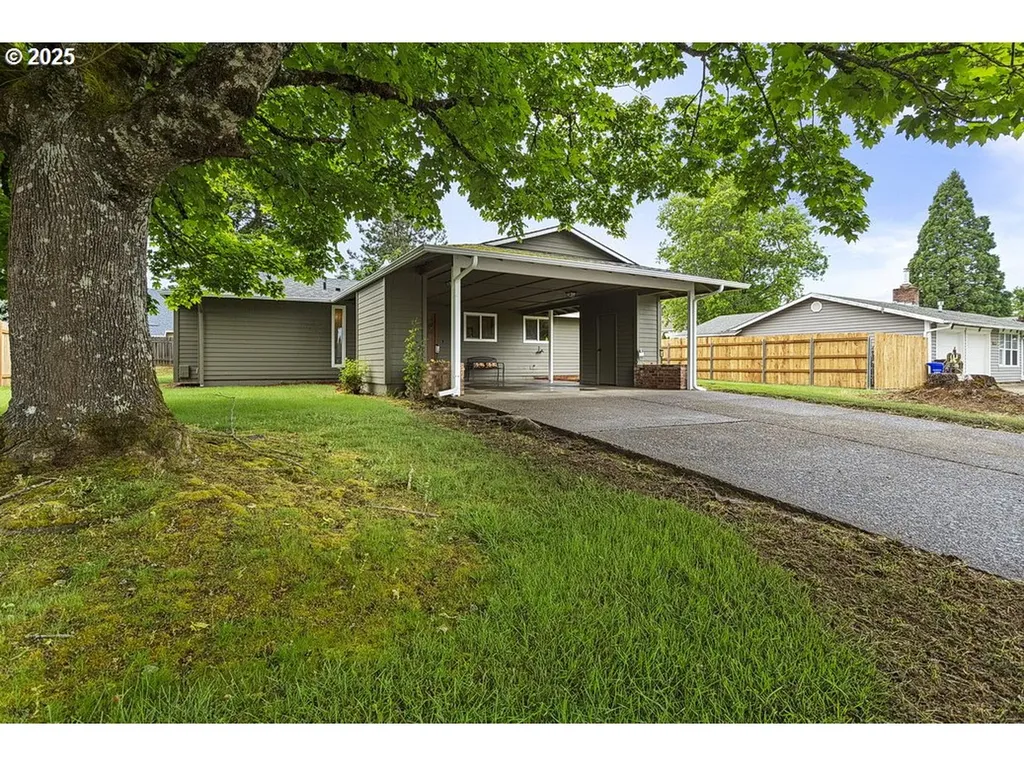 18721 Boynton Street Oregon City OR 97045