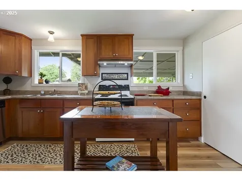 18721 Boynton Street Oregon City OR 97045