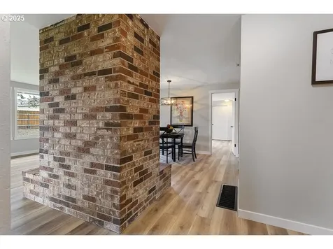 18721 Boynton Street Oregon City OR 97045