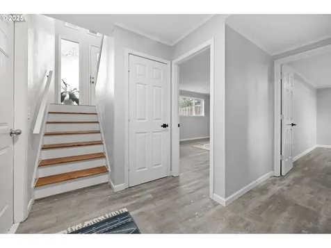 2144 SW 9th Court Gresham OR 97080