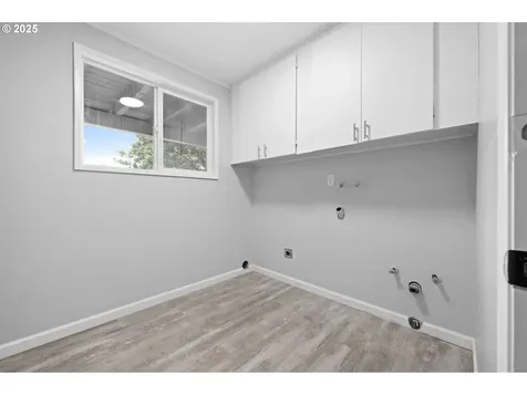 2144 SW 9th Court Gresham OR 97080