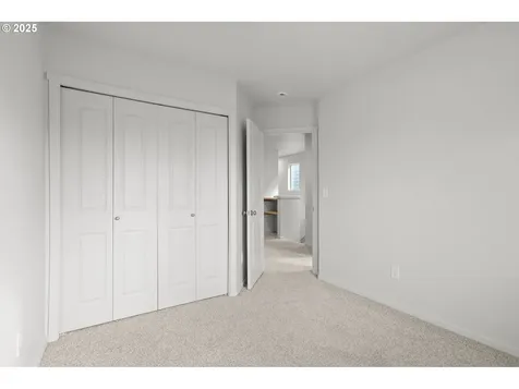 2218 NE 115th Court Vancouver WA 98684