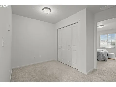 2218 NE 115th Court Vancouver WA 98684