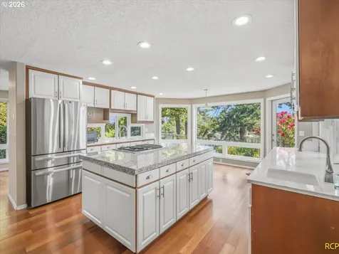 20415 NE Interlachen Lane Fairview OR 97024