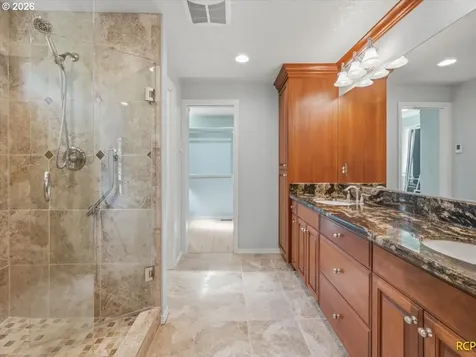 20415 NE Interlachen Lane Fairview OR 97024
