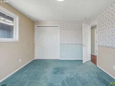20415 NE Interlachen Lane Fairview OR 97024