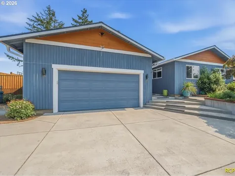 20415 NE Interlachen Lane Fairview OR 97024
