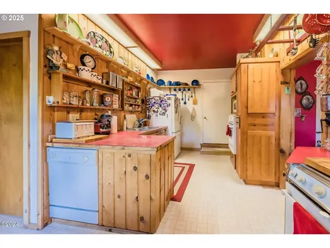 2165 NE East Devils Lake Road Otis OR 97368