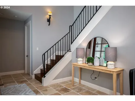 3232 NW Spencer Street Portland OR 97229