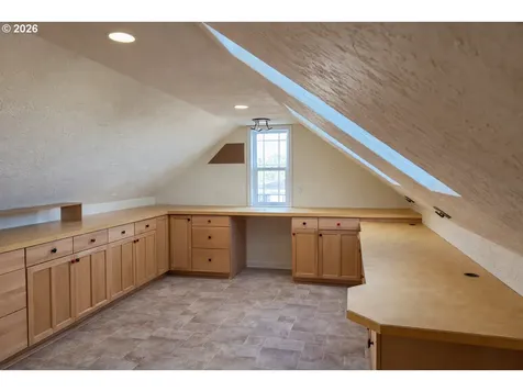 817 River Knoll Way Springfield OR 97477