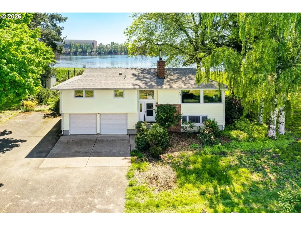 16530 NW Gillihan Road Portland OR 97231