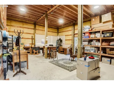 16530 NW Gillihan Road Portland OR 97231