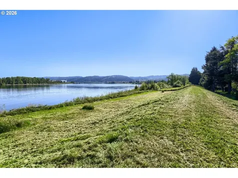 16530 NW Gillihan Road Portland OR 97231