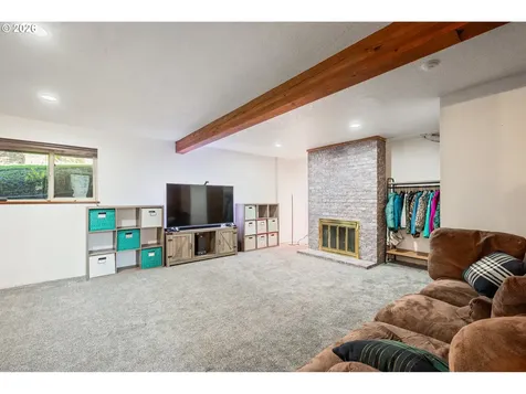 13 Judith Place Longview WA 98632