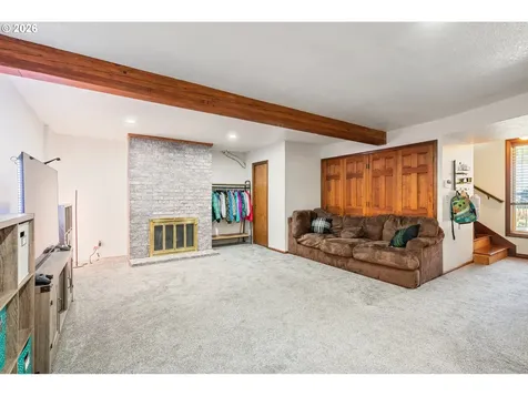 13 Judith Place Longview WA 98632