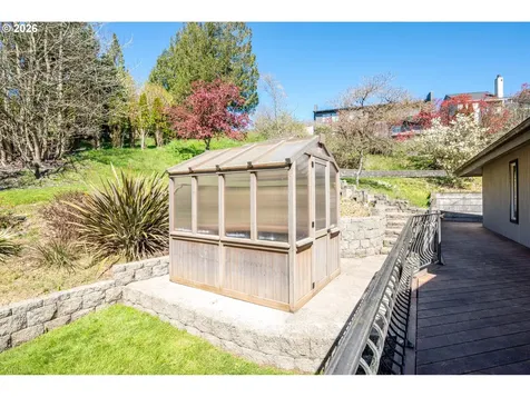 13 Judith Place Longview WA 98632