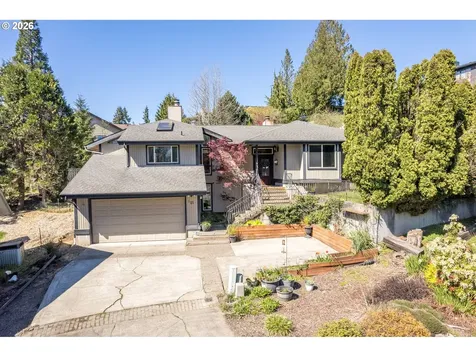 13 Judith Place Longview WA 98632