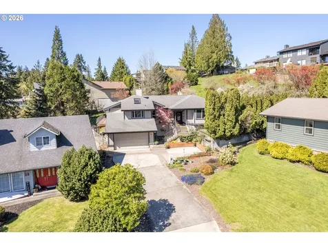 13 Judith Place Longview WA 98632