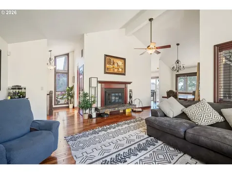 13 Judith Place Longview WA 98632