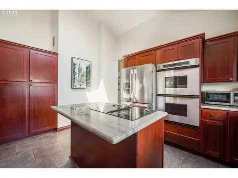 13 Judith Place Longview WA 98632