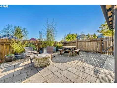 1620 N Lena Court Lafayette OR 97127
