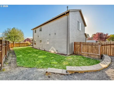 1620 N Lena Court Lafayette OR 97127