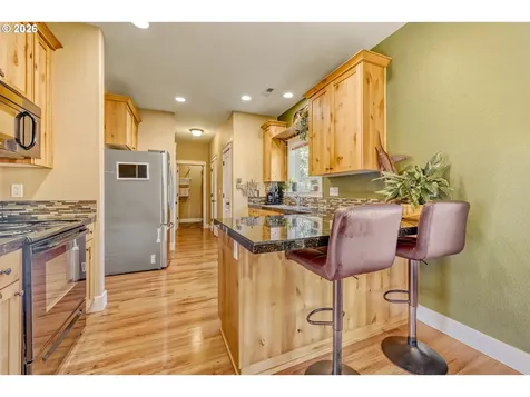 1620 N Lena Court Lafayette OR 97127