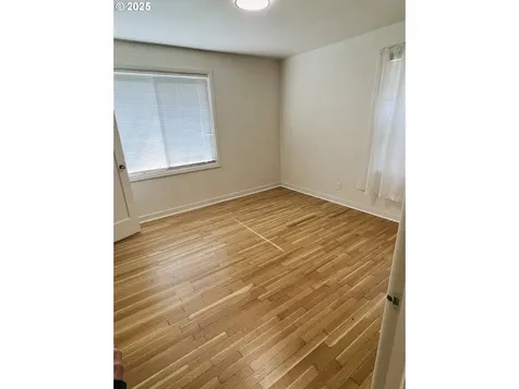 3145 Bell Avenue Eugene OR 97402