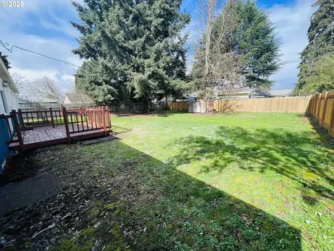 3145 Bell Avenue Eugene OR 97402