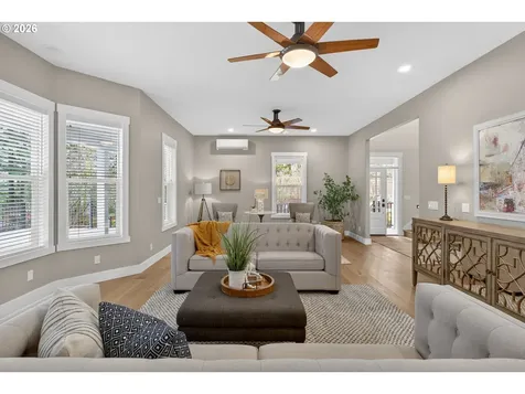 15900 S Lora Court Oregon City OR 97045