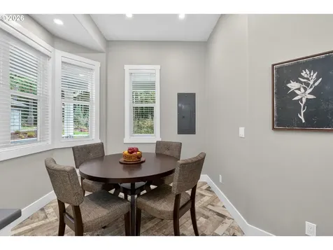 15900 S Lora Court Oregon City OR 97045