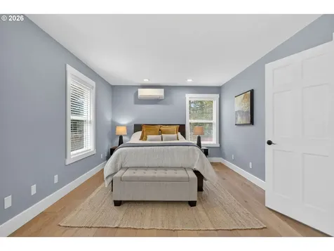 15900 S Lora Court Oregon City OR 97045