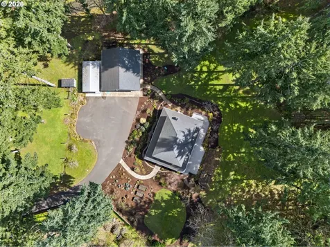 15900 S Lora Court Oregon City OR 97045